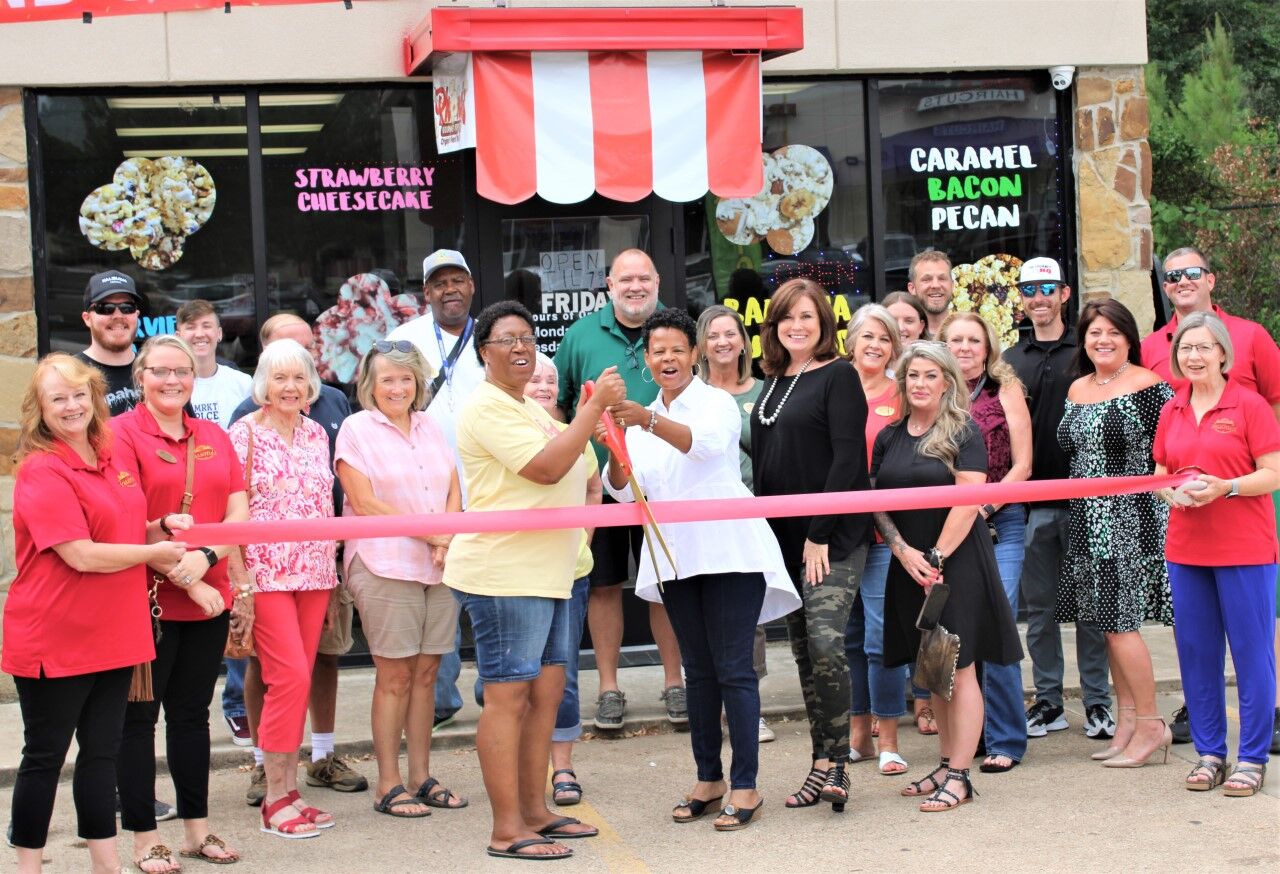 Chamber welcomes Rhonda's Gourmet Popcorn to Palestine
